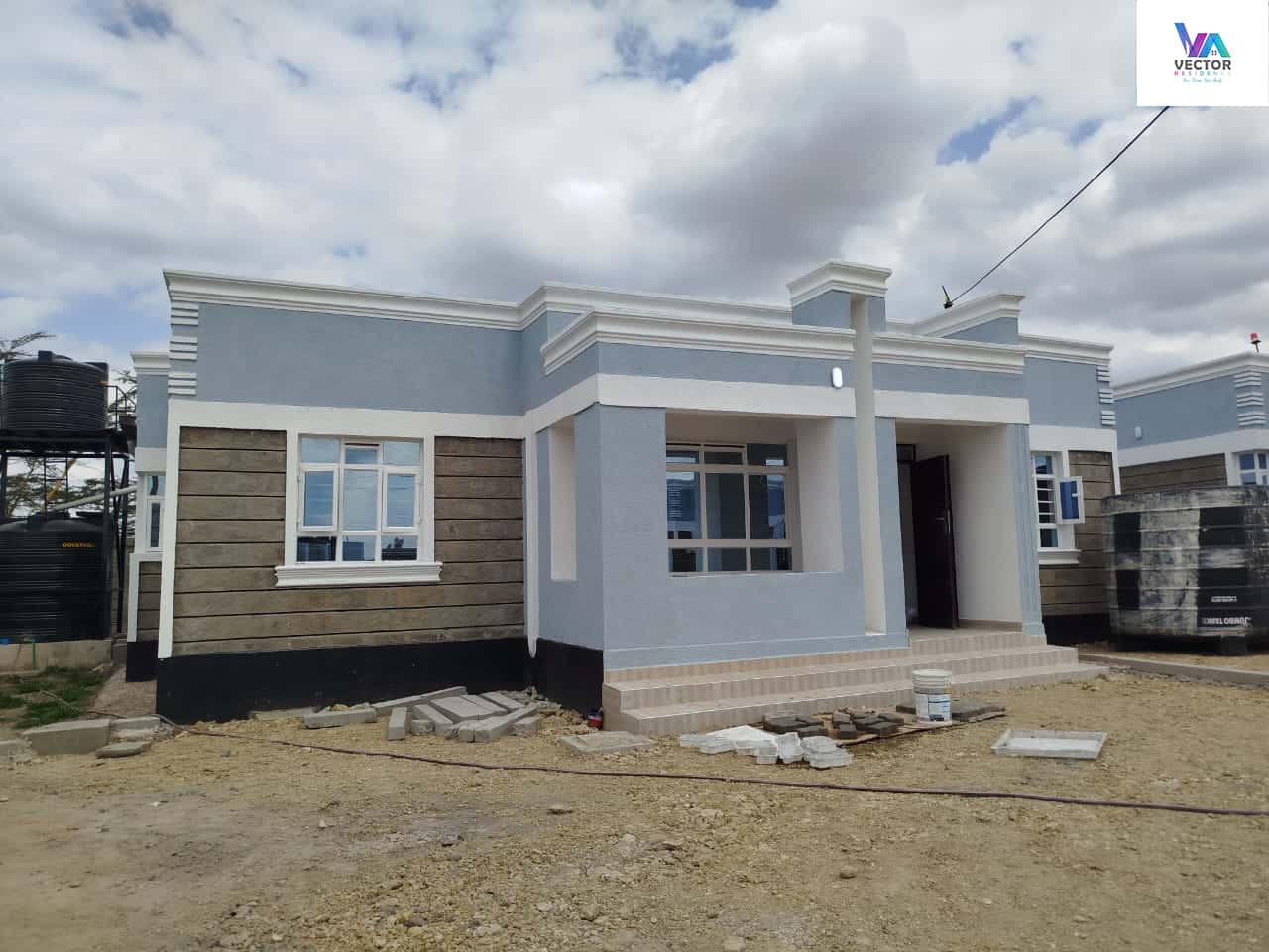 	3 Bedroom Bungalow All Ensuite Hidden roof design thumbnail 1