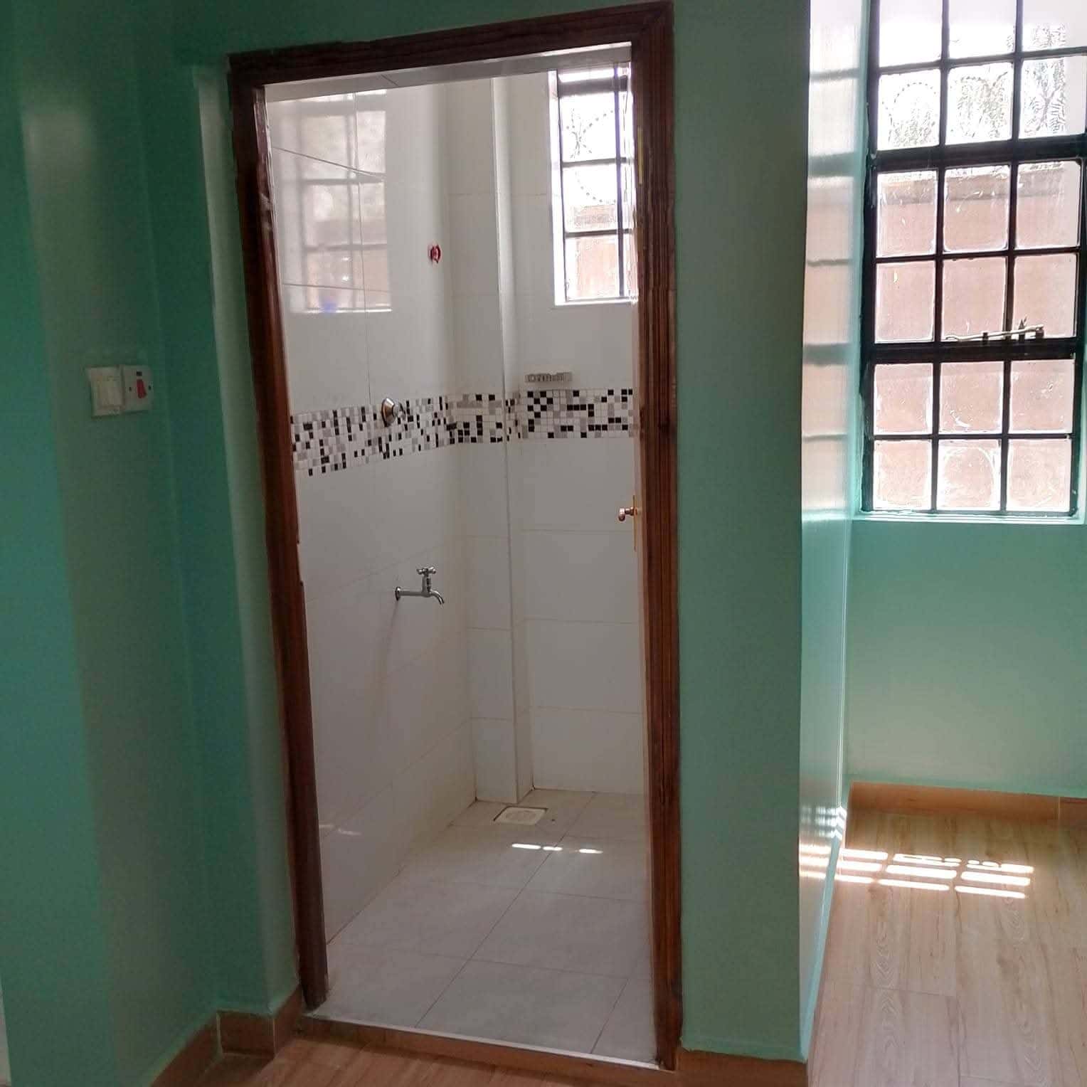 4 bedroom  thumbnail 6