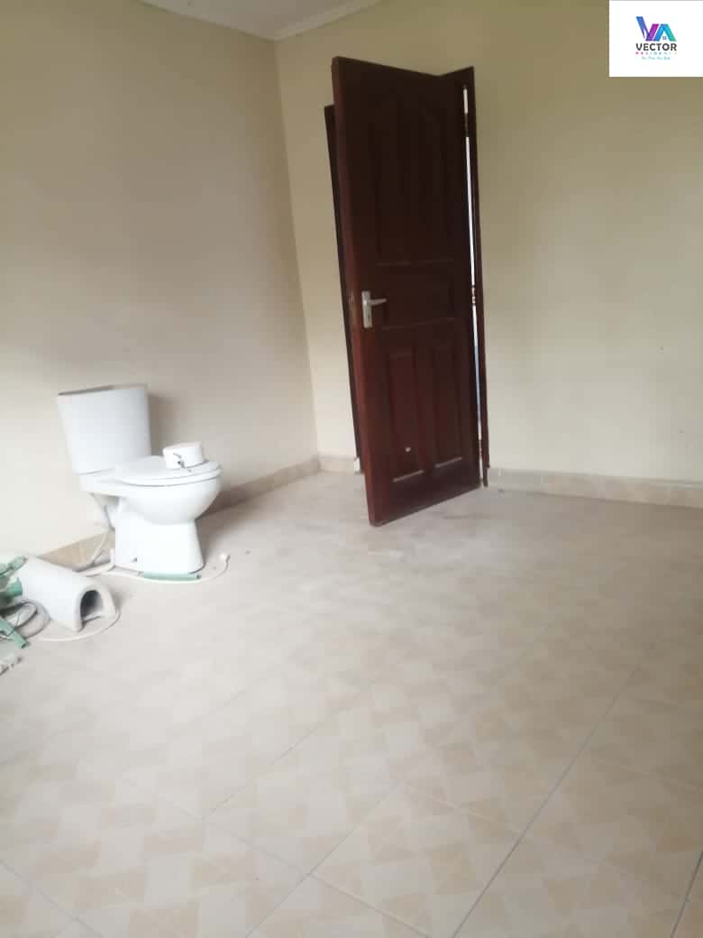 	5 bedroom All Ensuite with DSQ thumbnail 23
