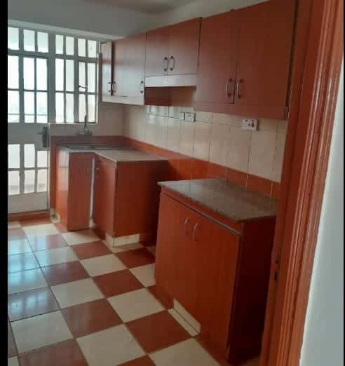 Modern and spacious 3 bedroom, master ensuite, enclosed kitchen, 2 balcony and secured Gated estate @ 60000 Langata thumbnail 5