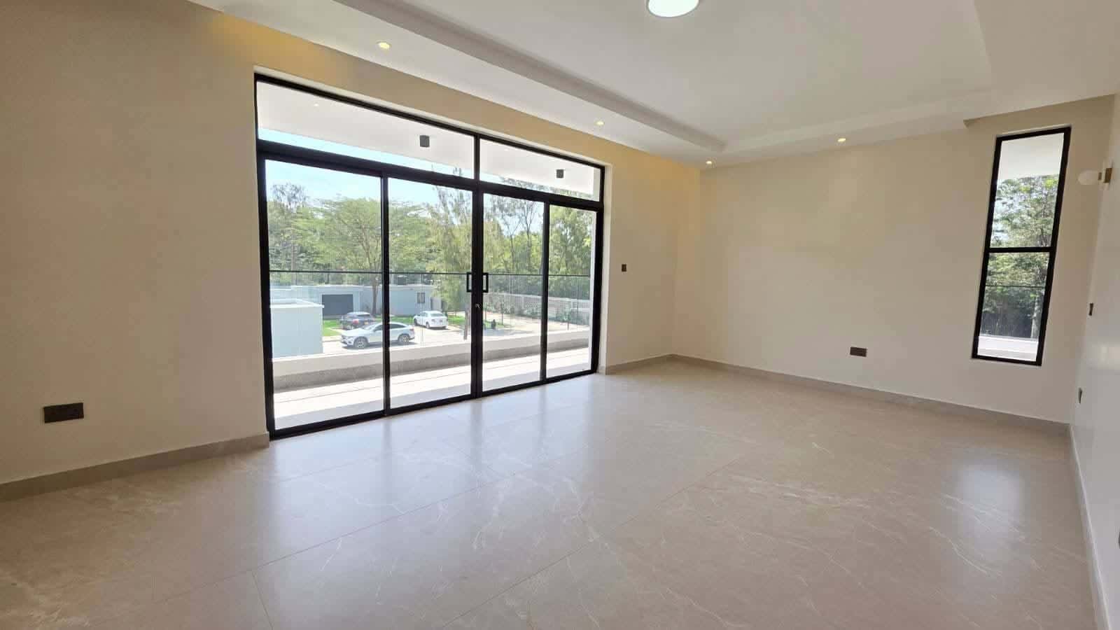 4 bedrooms  thumbnail 9