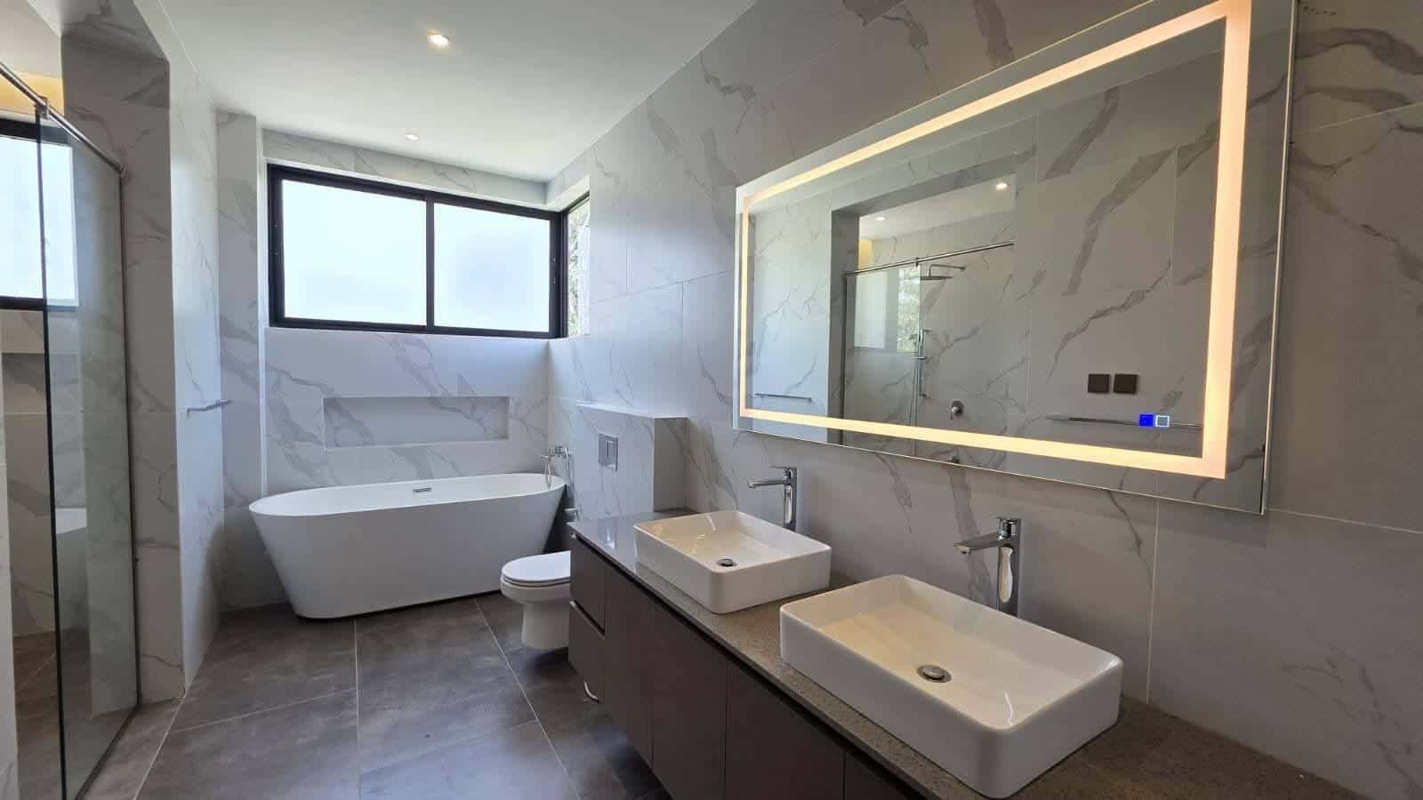 4 bedrooms  thumbnail 12