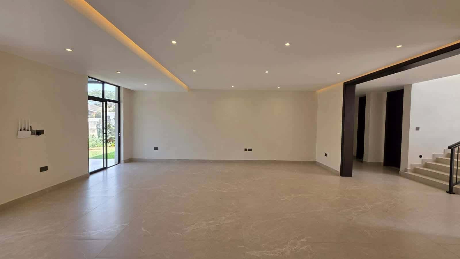 4 bedrooms  thumbnail 16