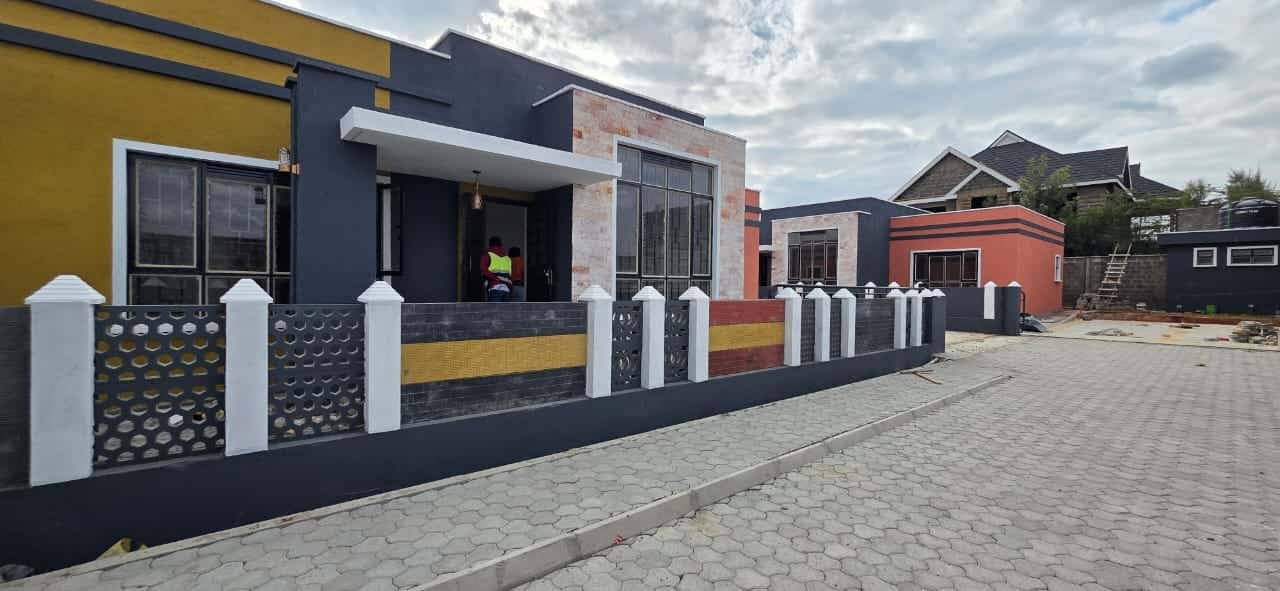 3 Bedroom All-Ensuite + SQ-KITENGELA| 2 Units on One Compound | KSh 12M thumbnail 3