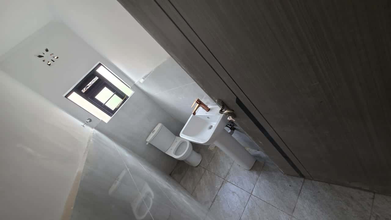 4 Bedroom All Ensuite + SQ for Sale in Ngong-Merisho thumbnail 6