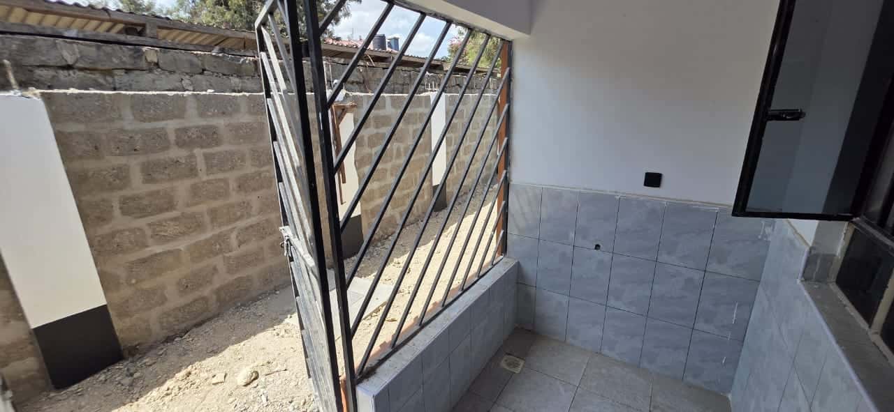 3 Bedroom All Ensuite with a DSQ for Sale in Kitengela Acacia Area thumbnail 14