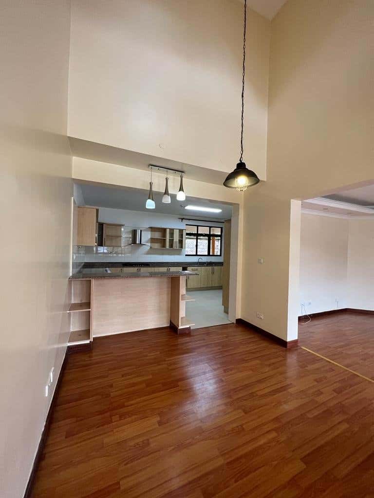 4 Bedroom Townhouse In Kileleshwa With DSQ For Rent image 3