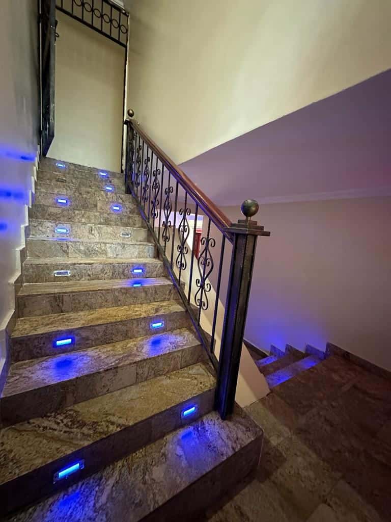 4 bedroom townhouse in Lavington available for rent With Sq image 3