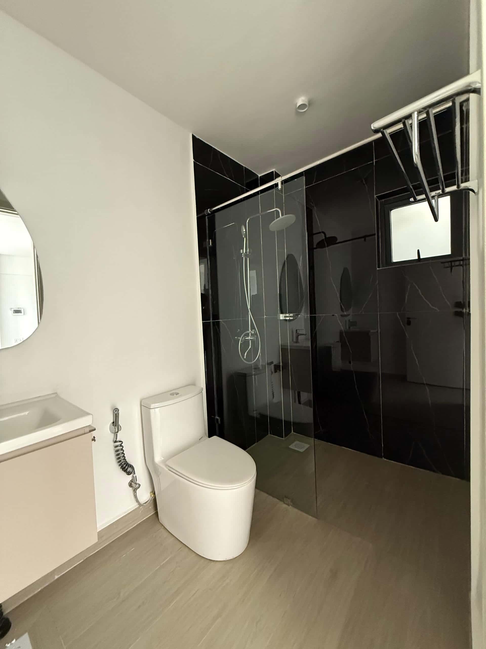 MODERN ONE BEDROOM APARTMENT IN KILIMANI image 4