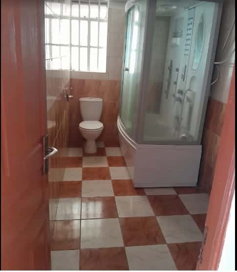 Modern and spacious 3 bedroom, master ensuite, enclosed kitchen, 2 balcony and secured Gated estate @ 60000 Langata image 2