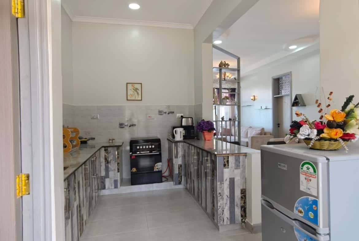 Modern 3 bedroom apartment. Nakuru-milimani image 3