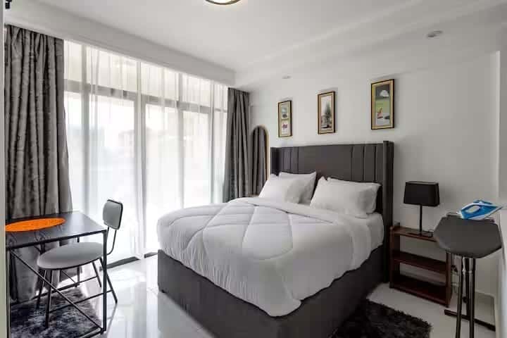 Serviced Furnished 1 Bed Apartment with Balcony in Westlands image 3