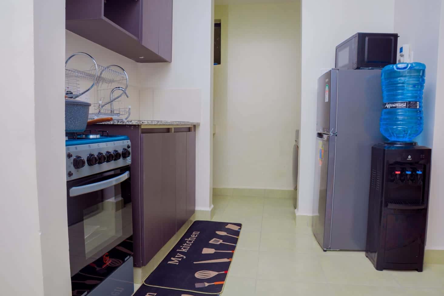 Cozy 1 bedroom Airbnb  image 2