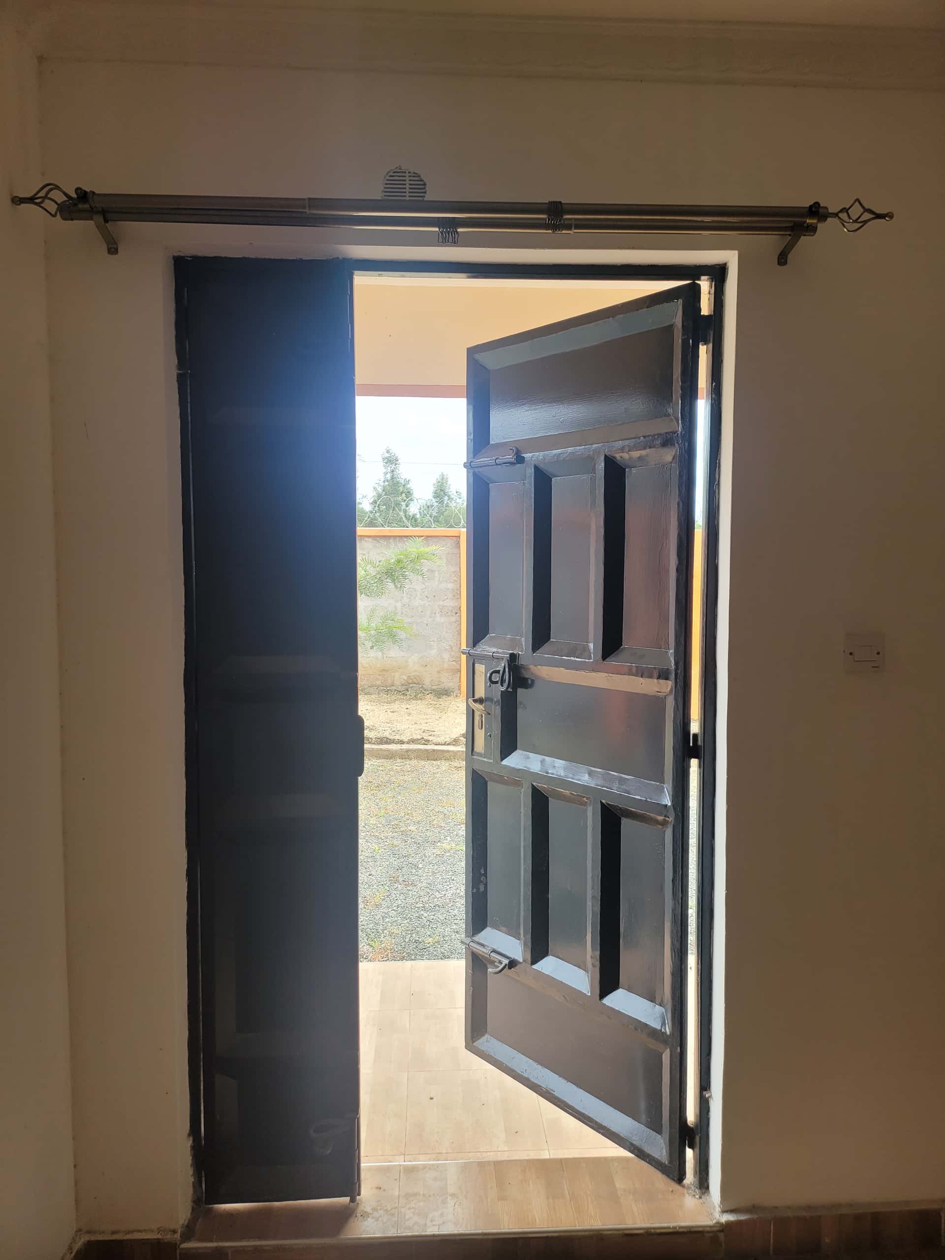 3bedroom thumbnail 3