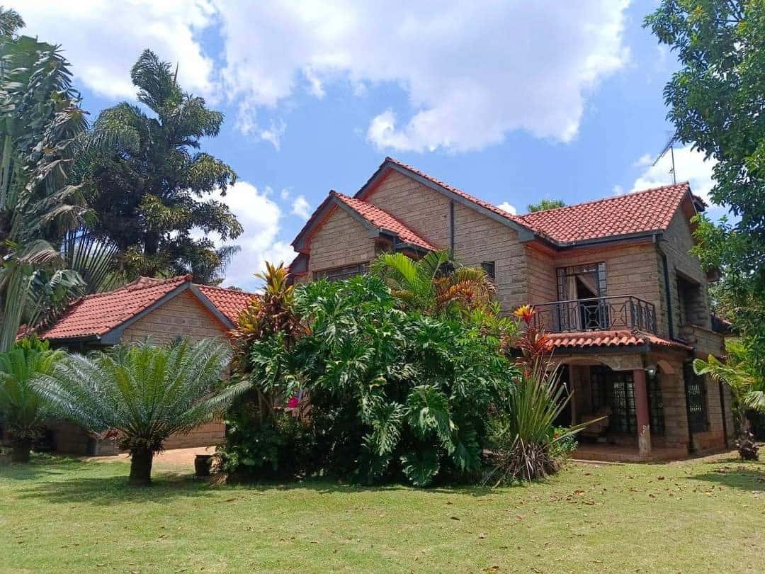 4 Bedroom House with DSQ For Sale in Karen thumbnail 2