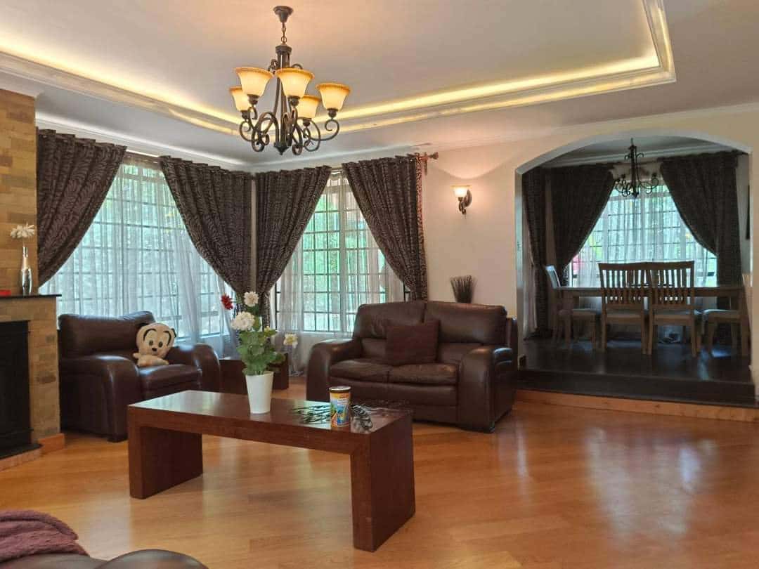4 Bedroom House with DSQ For Sale in Karen thumbnail 3