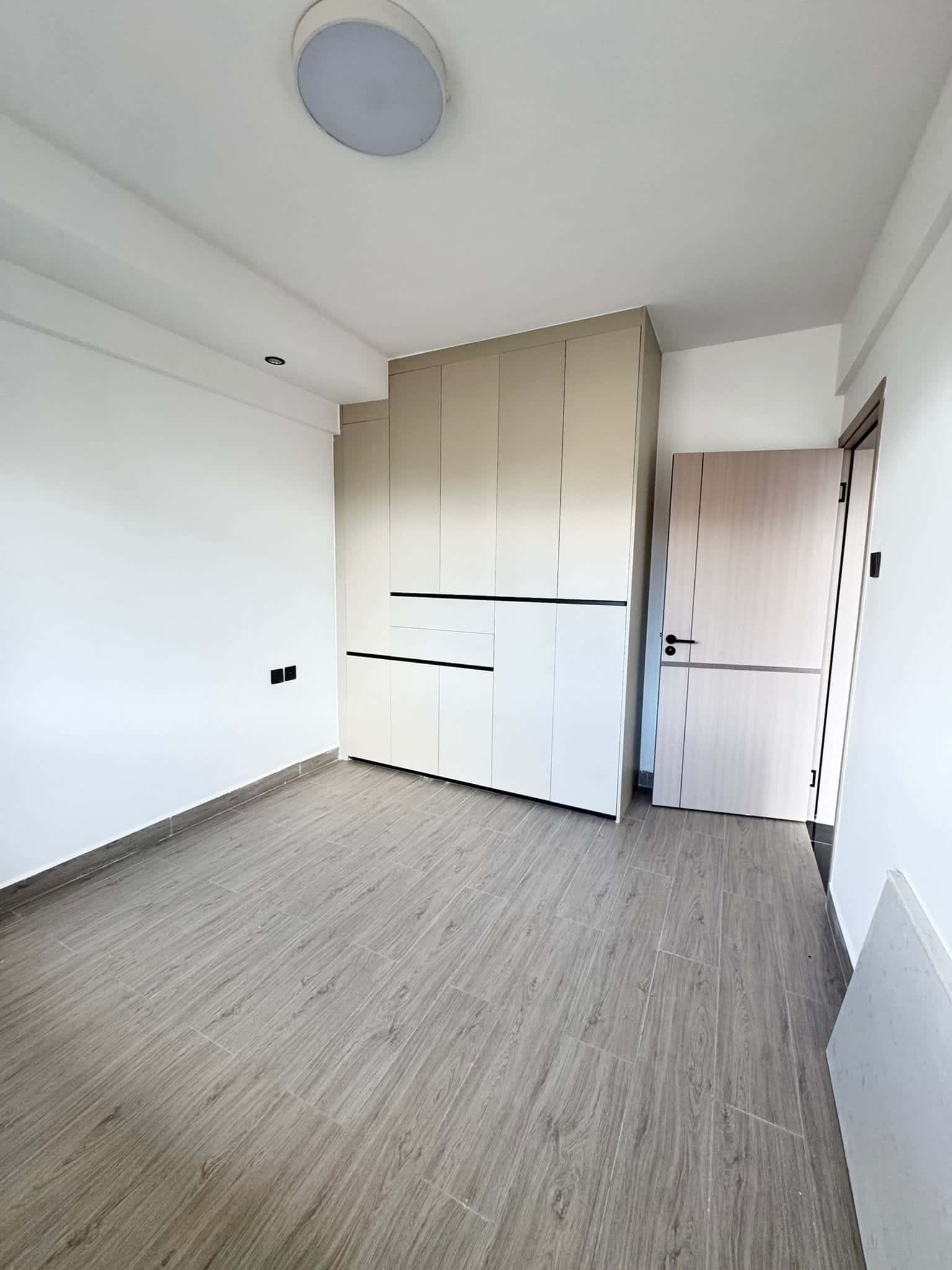 Elegant 1 Bedroom Rental Apartment in Kilimani thumbnail 4