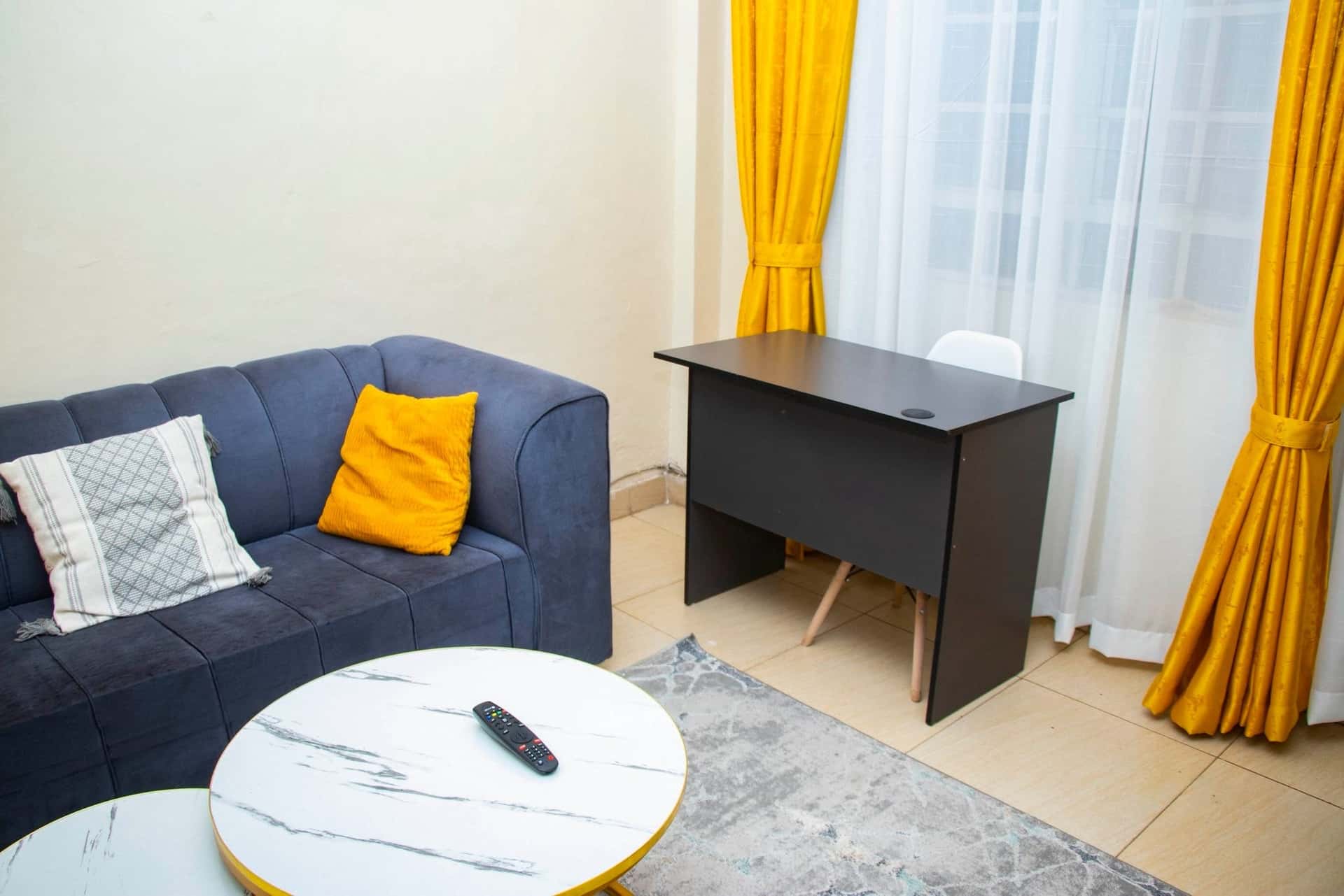 1 bedroom Airbnb in Parklands thumbnail 4