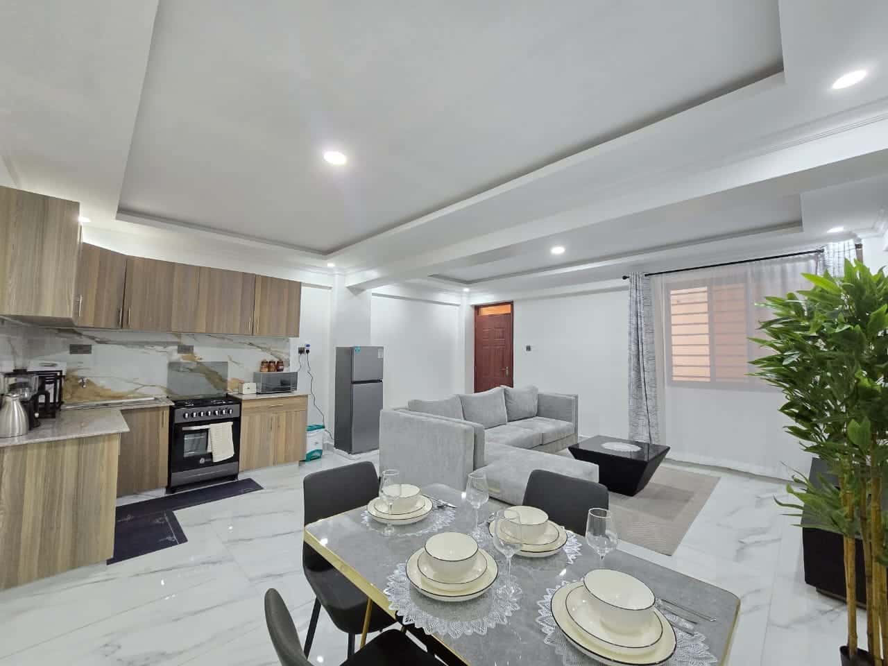Luxury Airbnb in Kisumu, Premium Apartments thumbnail 3