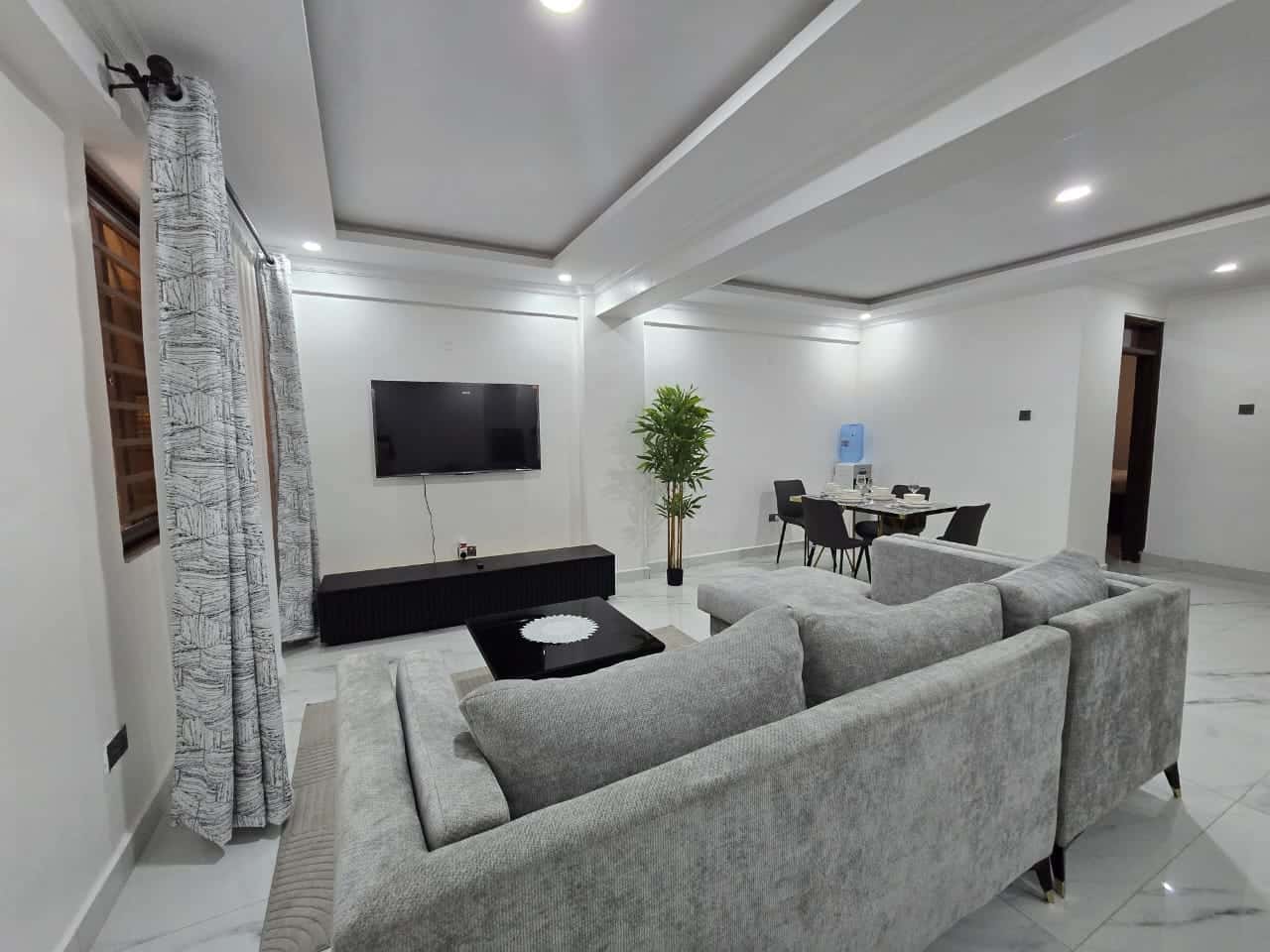 Luxury Airbnb in Kisumu, Premium Apartments thumbnail 5