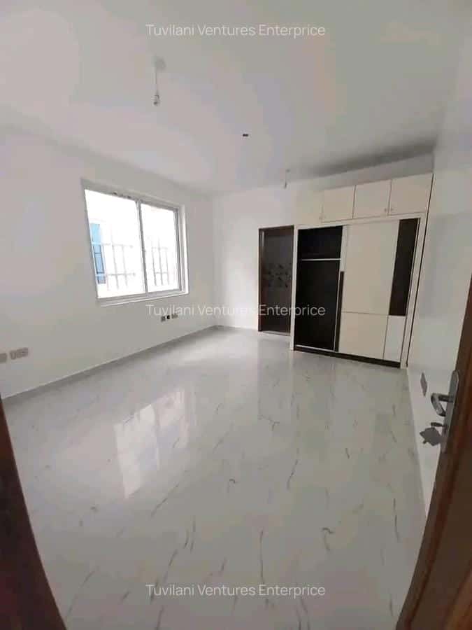 4 Bedroom All Ensuite Villa for Sale in Bamburi, Mombasa. 15M thumbnail 6