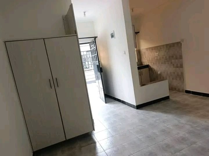 2 Bedroom House for Rent - Image 1