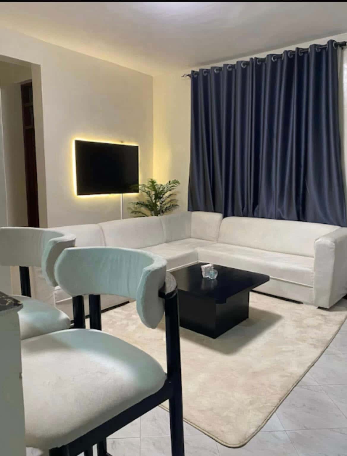 furnished 1 bedroom Airbnb thumbnail 3