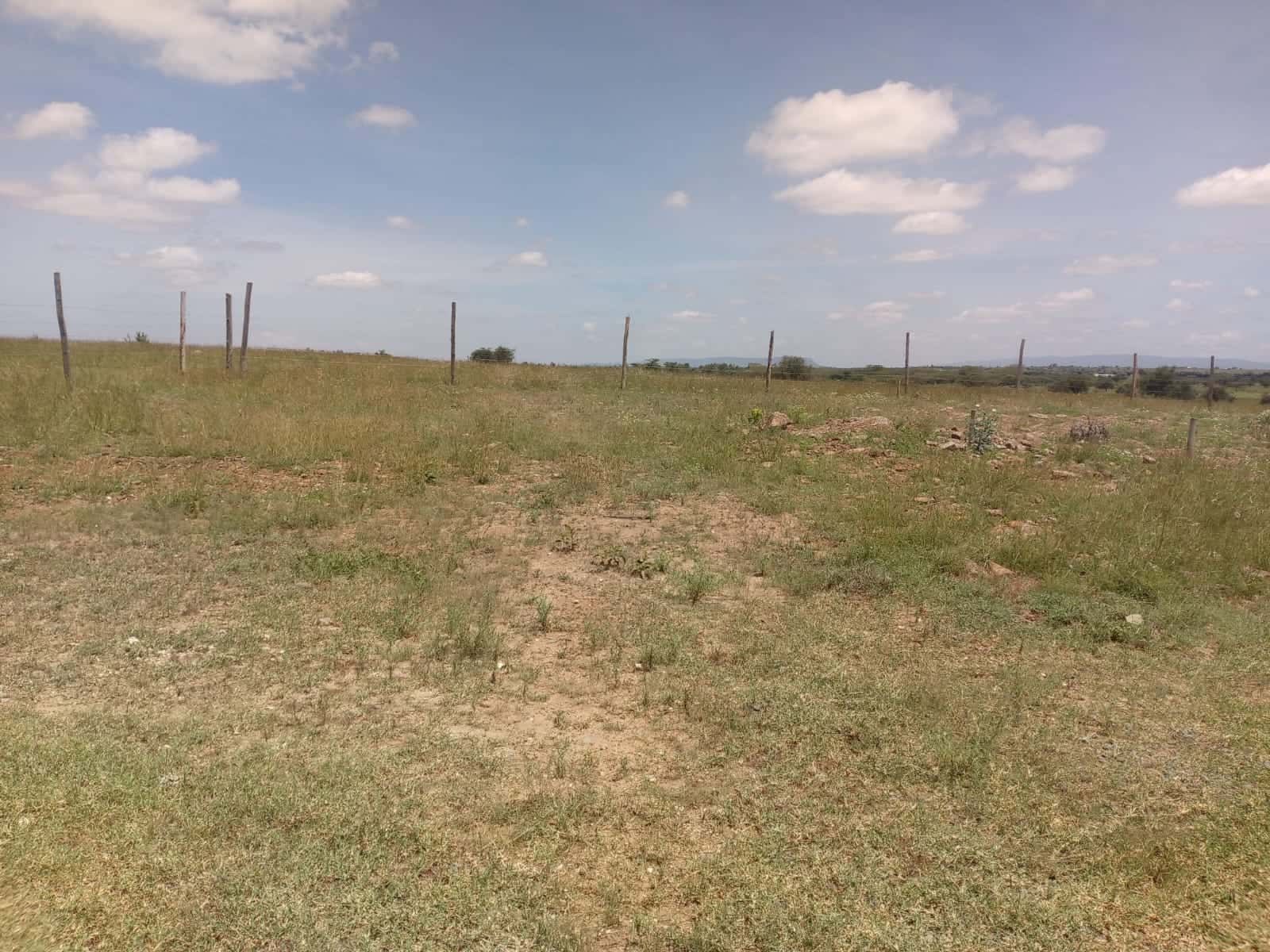 Land For Sale in Kimana Loitoktok Kajiado thumbnail 4