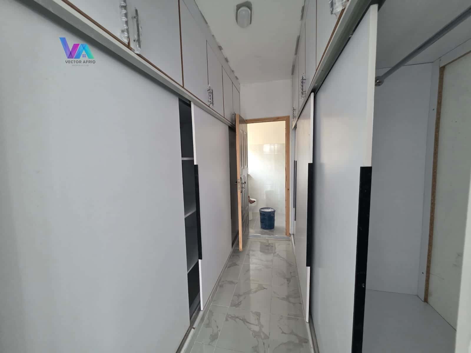 3 Bedroom Bungalow (2 Ensuite) for Sale in Matasia thumbnail 7