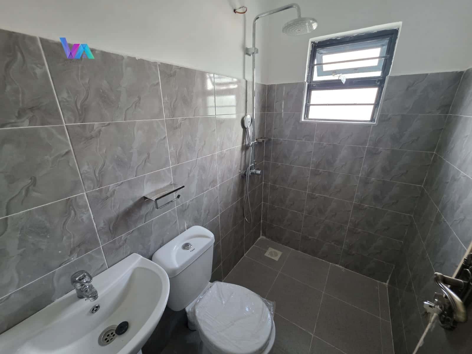 3 Bedroom Bungalow (2 Ensuite) for Sale in Matasia thumbnail 4