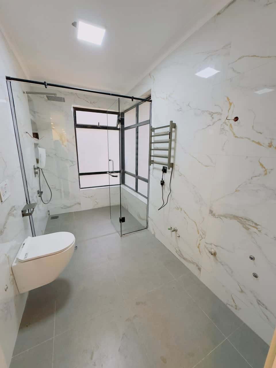 5-BEDROOM ALL-ENSUITE VILLAS + DSQ thumbnail 5