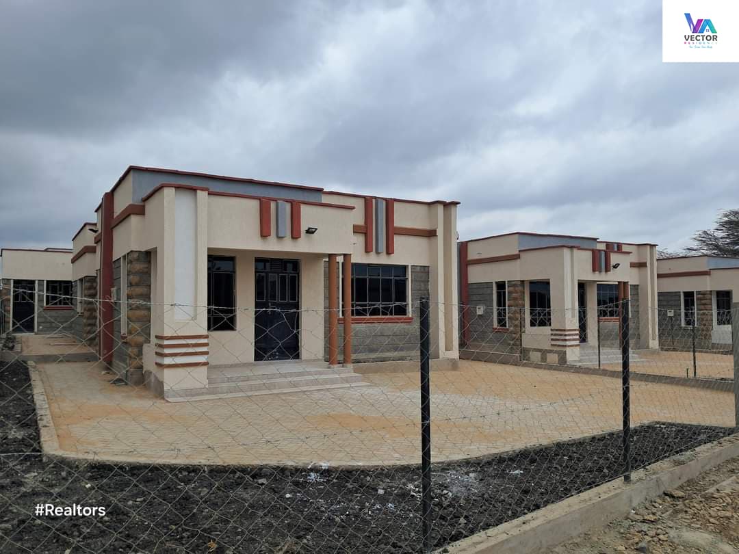 • 3 Bedroom Bungalow All Ensuite