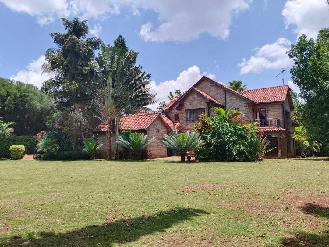4 Bedroom House with DSQ For Sale in Karen
