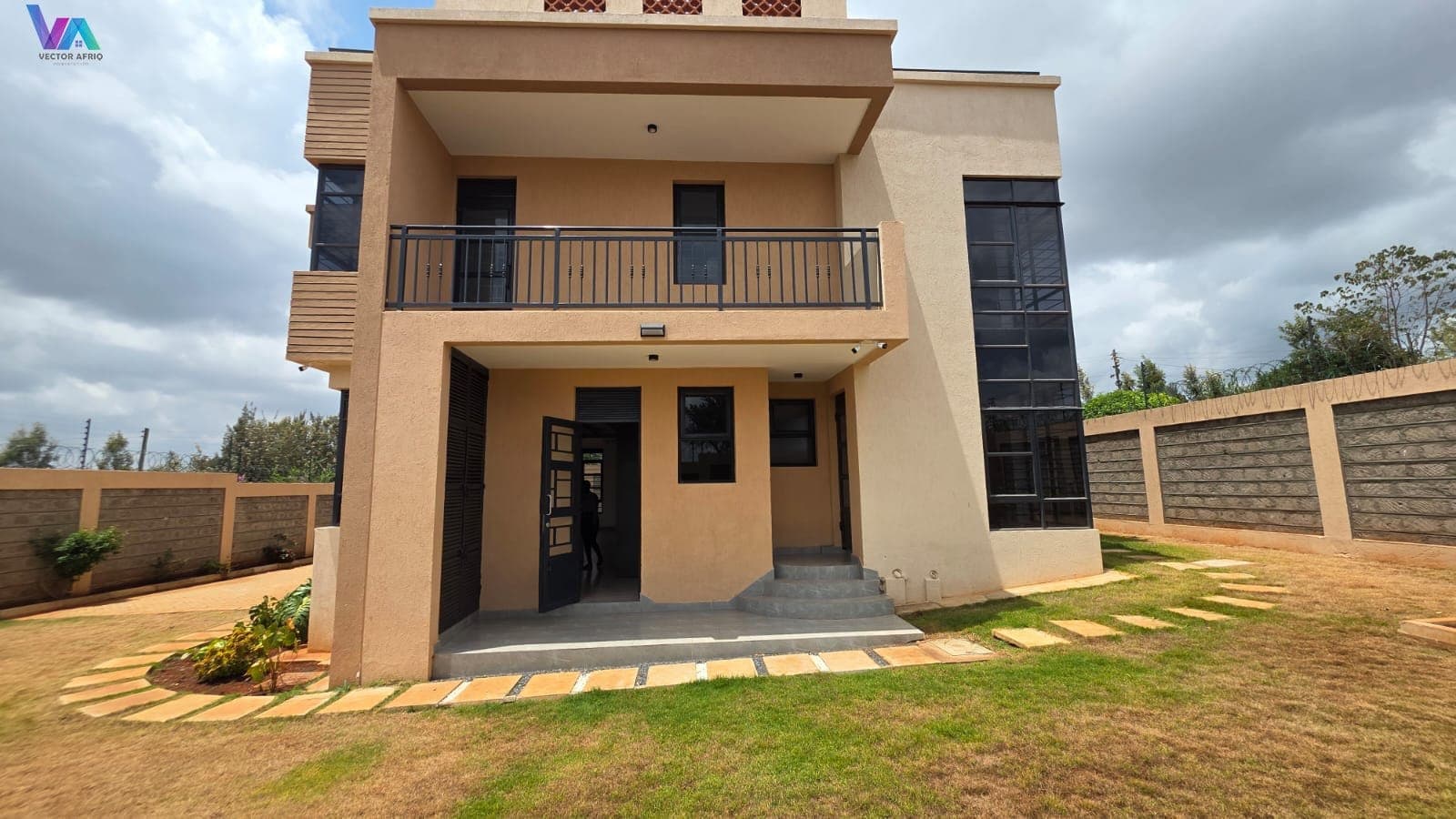 4 Bedroom Flat-Roof Maisonette + SQ for Sale in Ruiru – Mugutha | KSh 26M