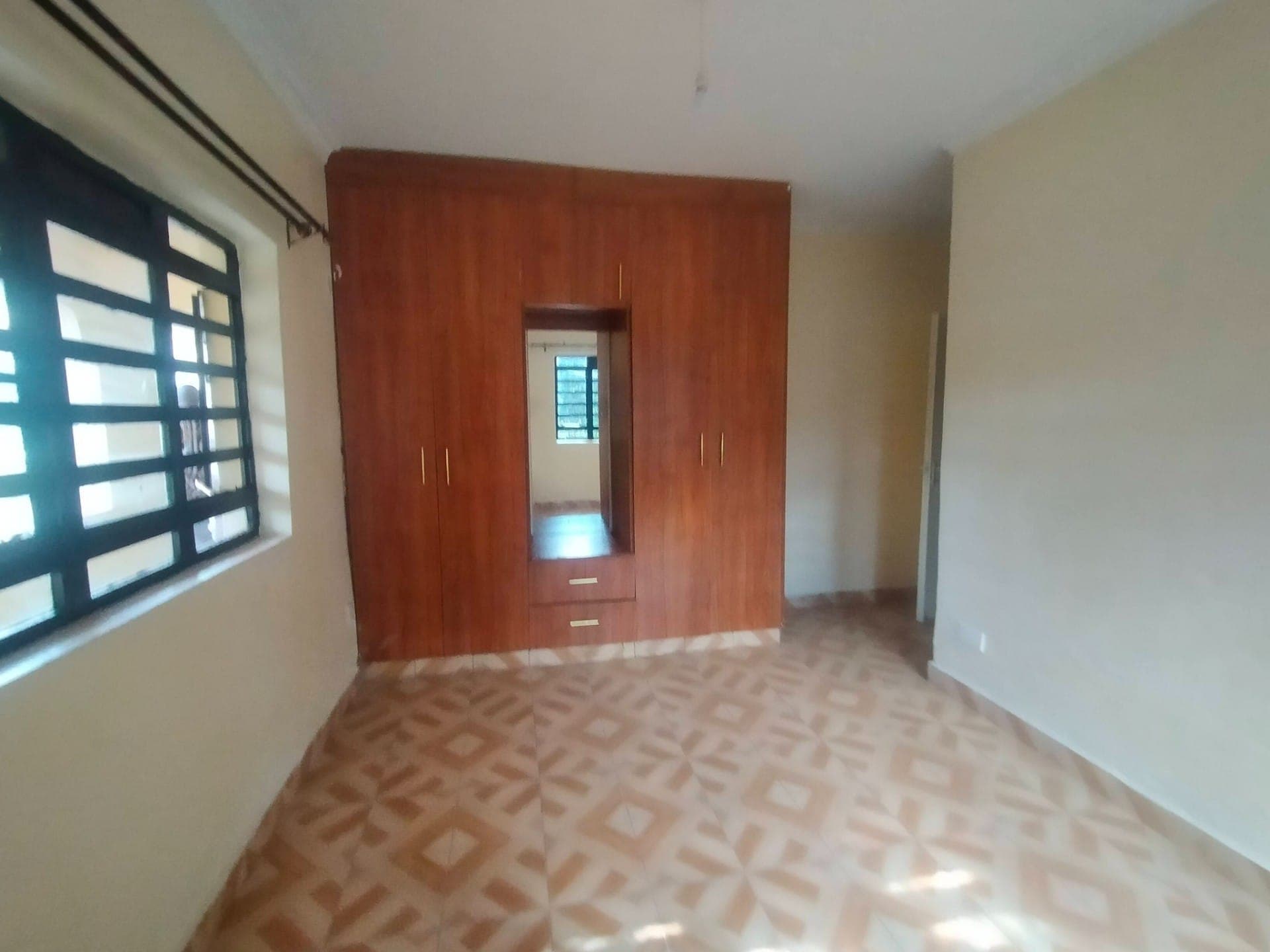 3 Bedroom All-Ensuite Bungalow to Let