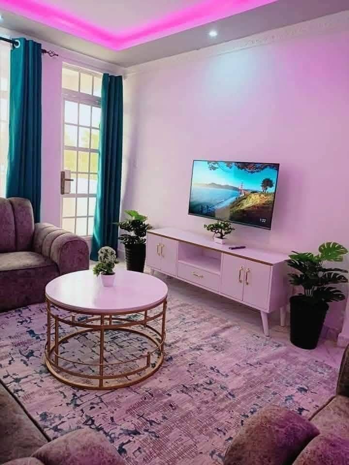 fully furnished 1-bedroom apartment