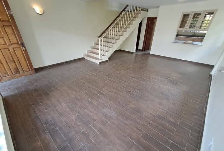 4 Bedroom Master En-suite Townhouses + DSQ for Sale – Athi River